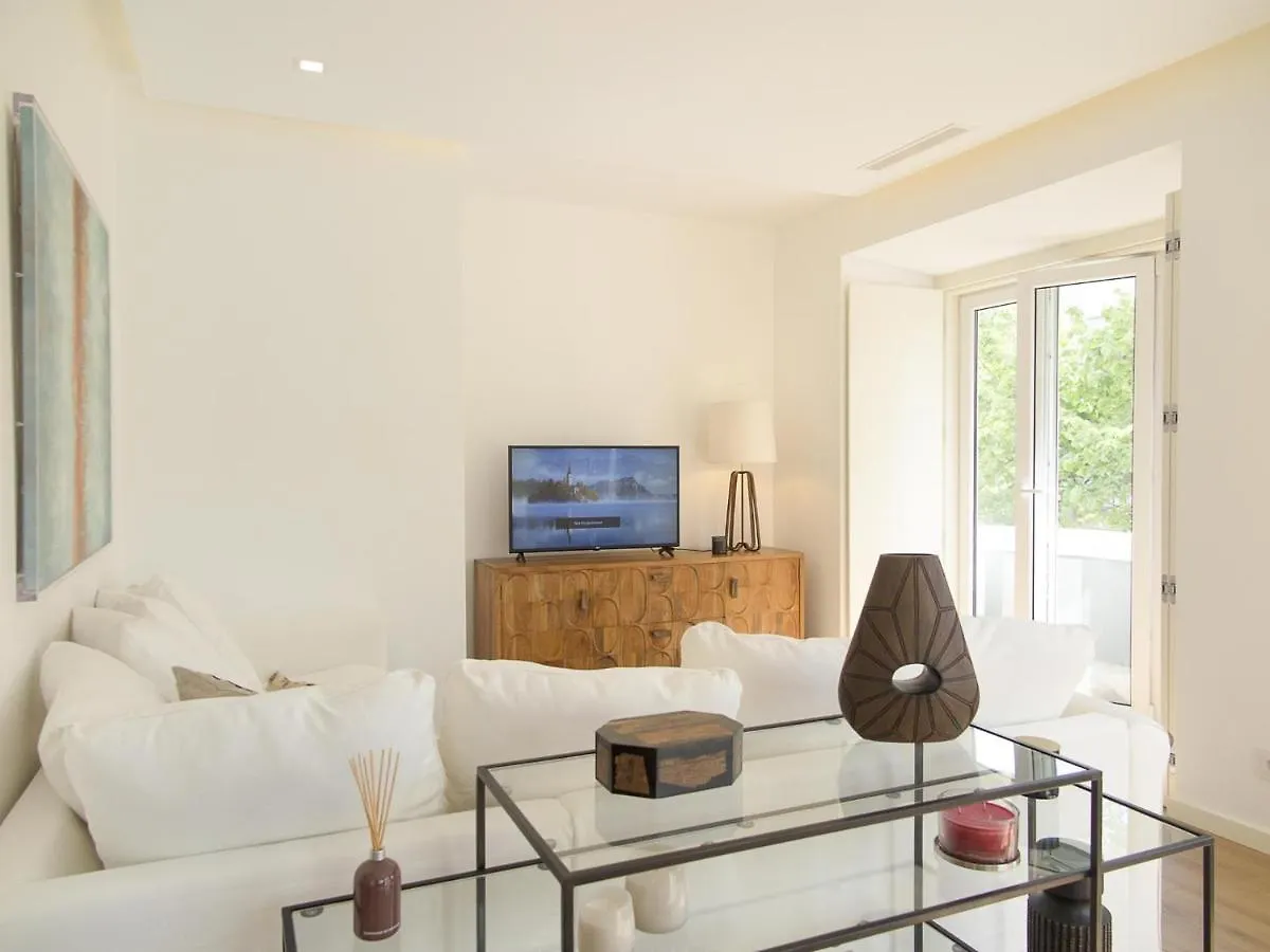 Apartment Eduardo VII Park Great Bright Apt With Ac Elevator Lisbon